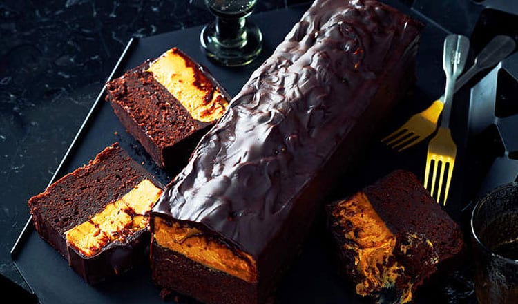 Top 10 Cake Recipes We're Loving Right Now
