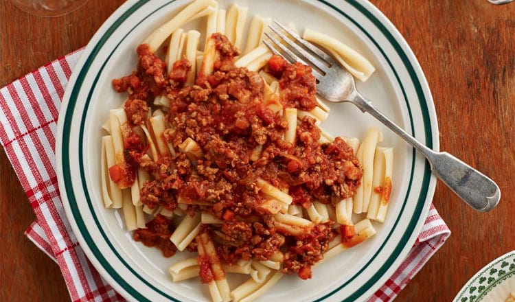 Classic Italian Favourite – Try This Pork and Veal Ragu Recipe