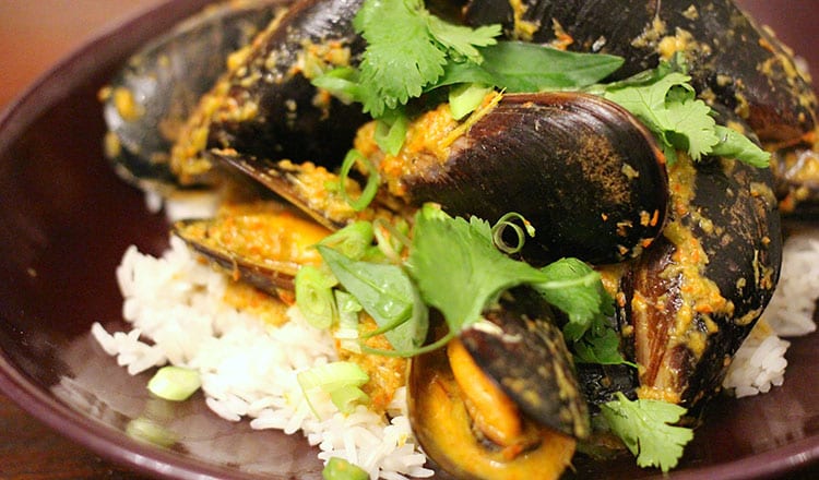 Healthy Vietnamese Mussel Curry Recipe For Tonight