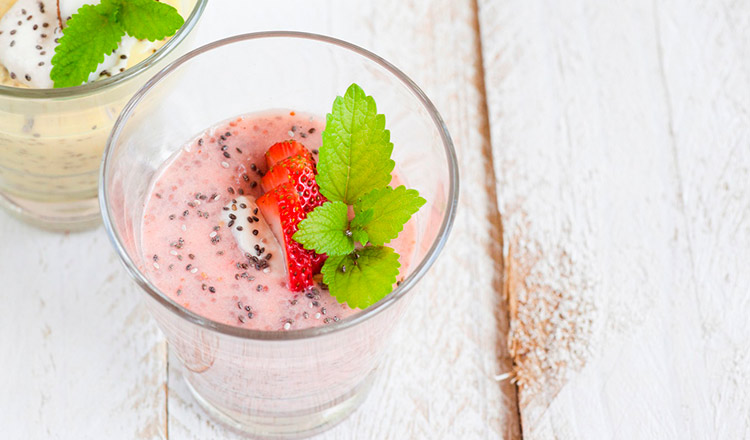 Gwinganna's Delicious Strawberry And Chia Seed Mousse Recipe