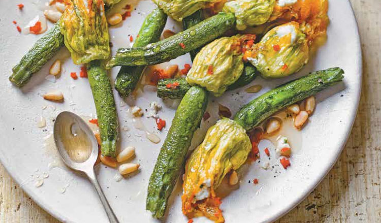 Stuffed Courgette Flowers With Ricotta & Honey