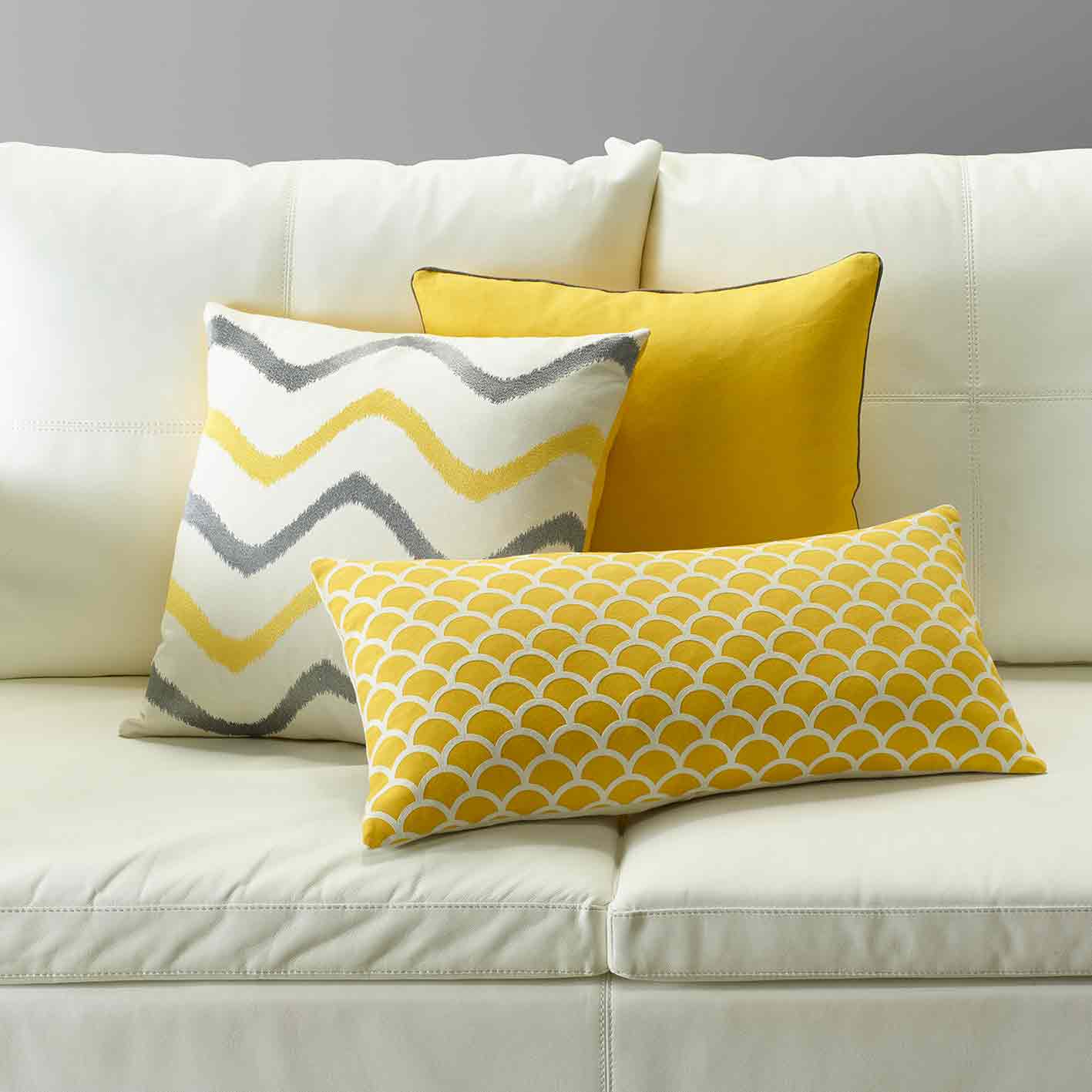 yellow cushion set