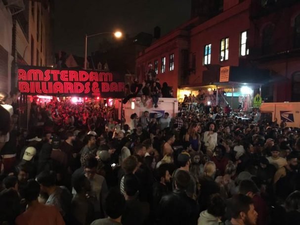 How A Kanye Tweet Causes A ‘Riot’ In New York3