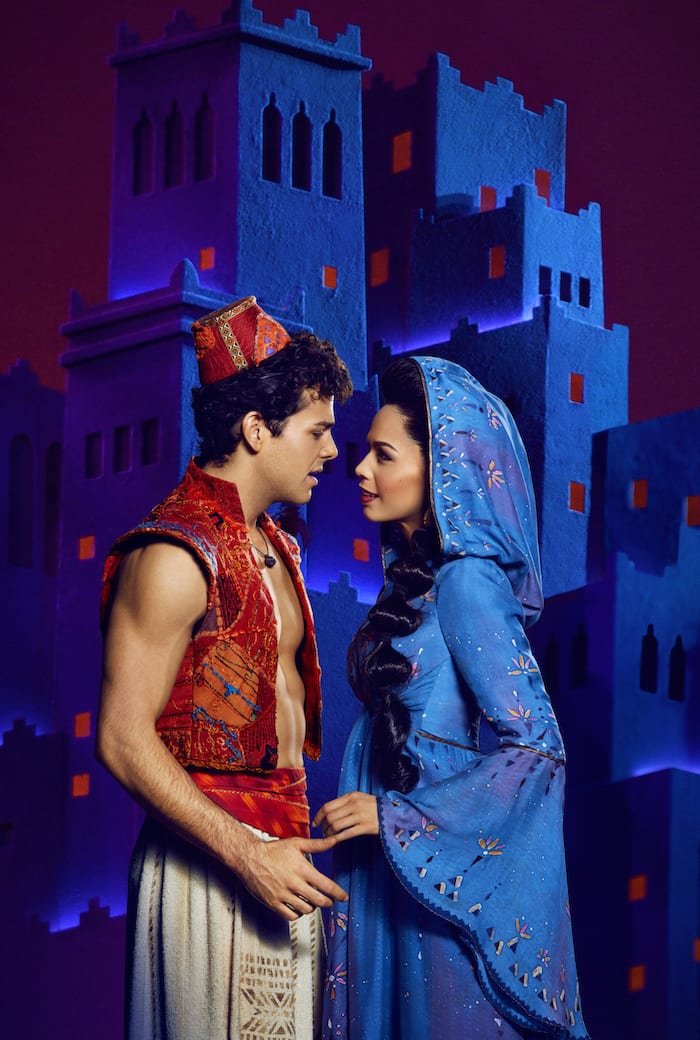 Aladdin and jasmin romance
