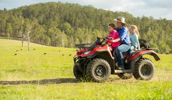 farm family