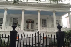 Magnolia Mansion 