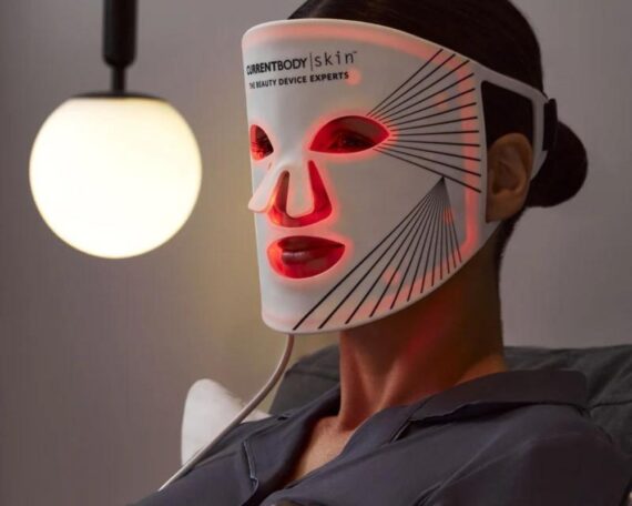 LED Face mask by Common Body