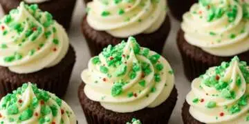 Choc Peppermint Christmas Cupcakes