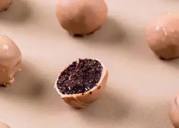 Vegan Salted Caramel Chocolate Truffles