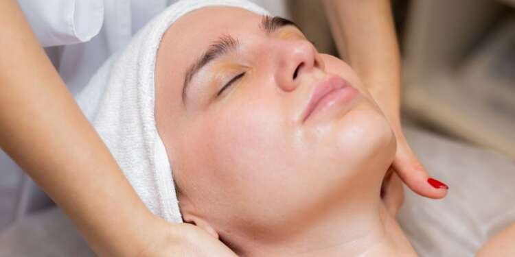 Infinity Non-Invasive Face Lift at Stay Young Cryo Double Bay