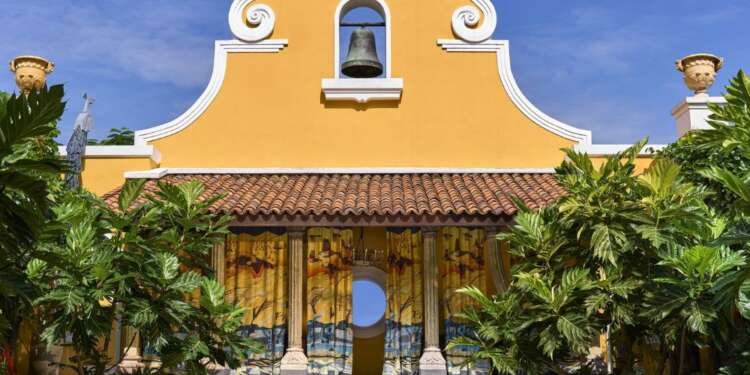 Jim Thompson and Bill Bensley Wild