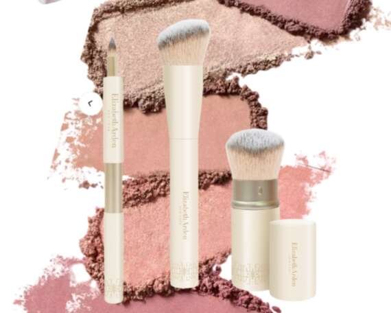 Elizabeth Arden Foundation Brush 