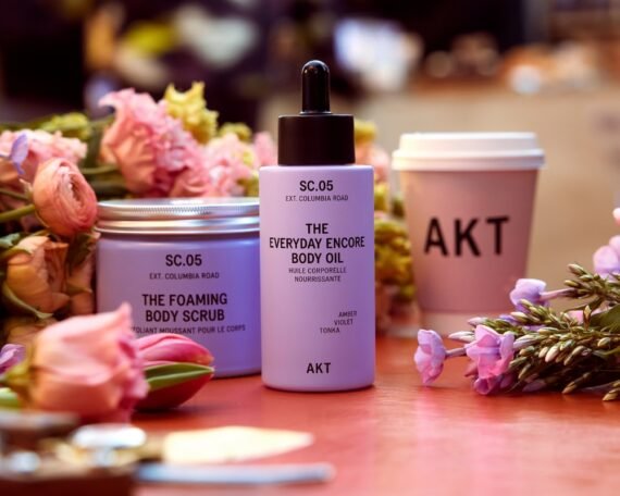 The Everyday Encore Body Oil in SC.05 Columbia Road by AKT
